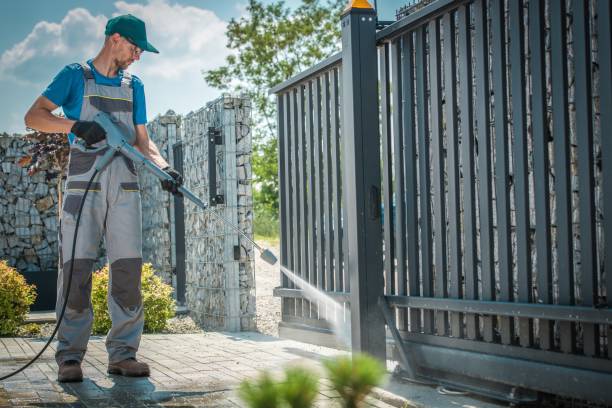 Best Pool Deck Cleaning  in Carrollton, VA